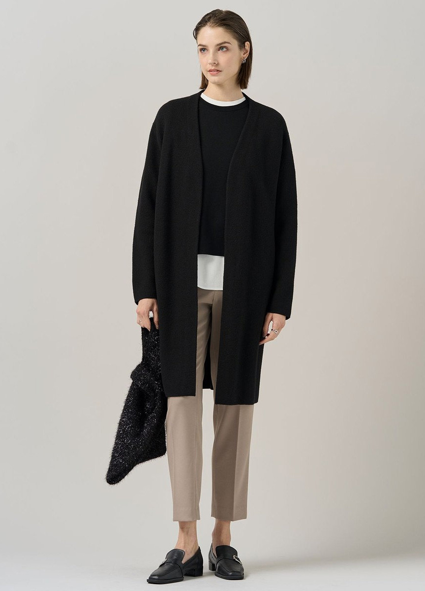 壓縮羊毛落肩針織上衣